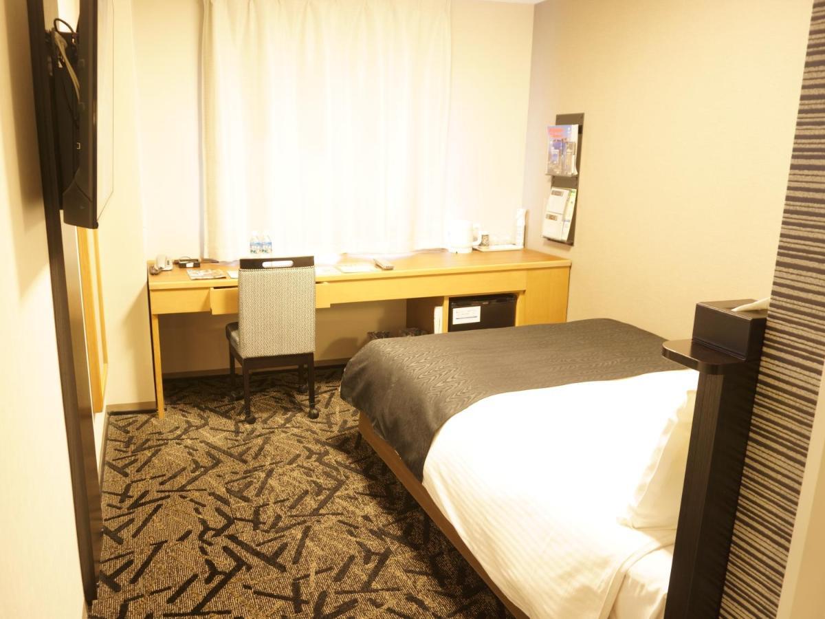 Apa Hotel Saitama Yatsuka Ekimae Soka Buitenkant foto